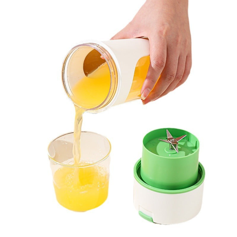 Mini Portable Juicer – Fresh Juice Anytime, Anywhere!